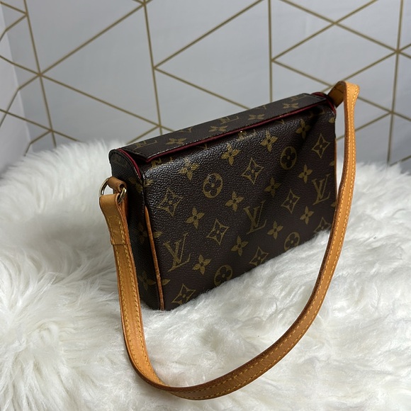 💯Authentic Louis Vuitton Recital Shoulder Bag🍀 - Picture 15 of 17